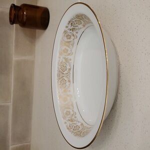 Noritake Raphael 10 inch Oval Vegetable Bowl Japan